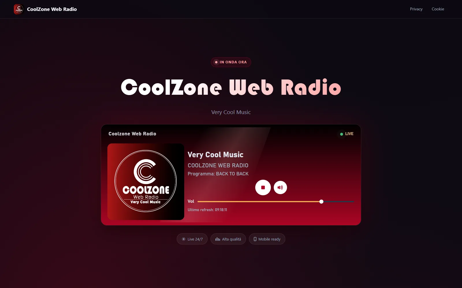 Home page del sito CoolZone WebRadio con il player della diretta in primo piano